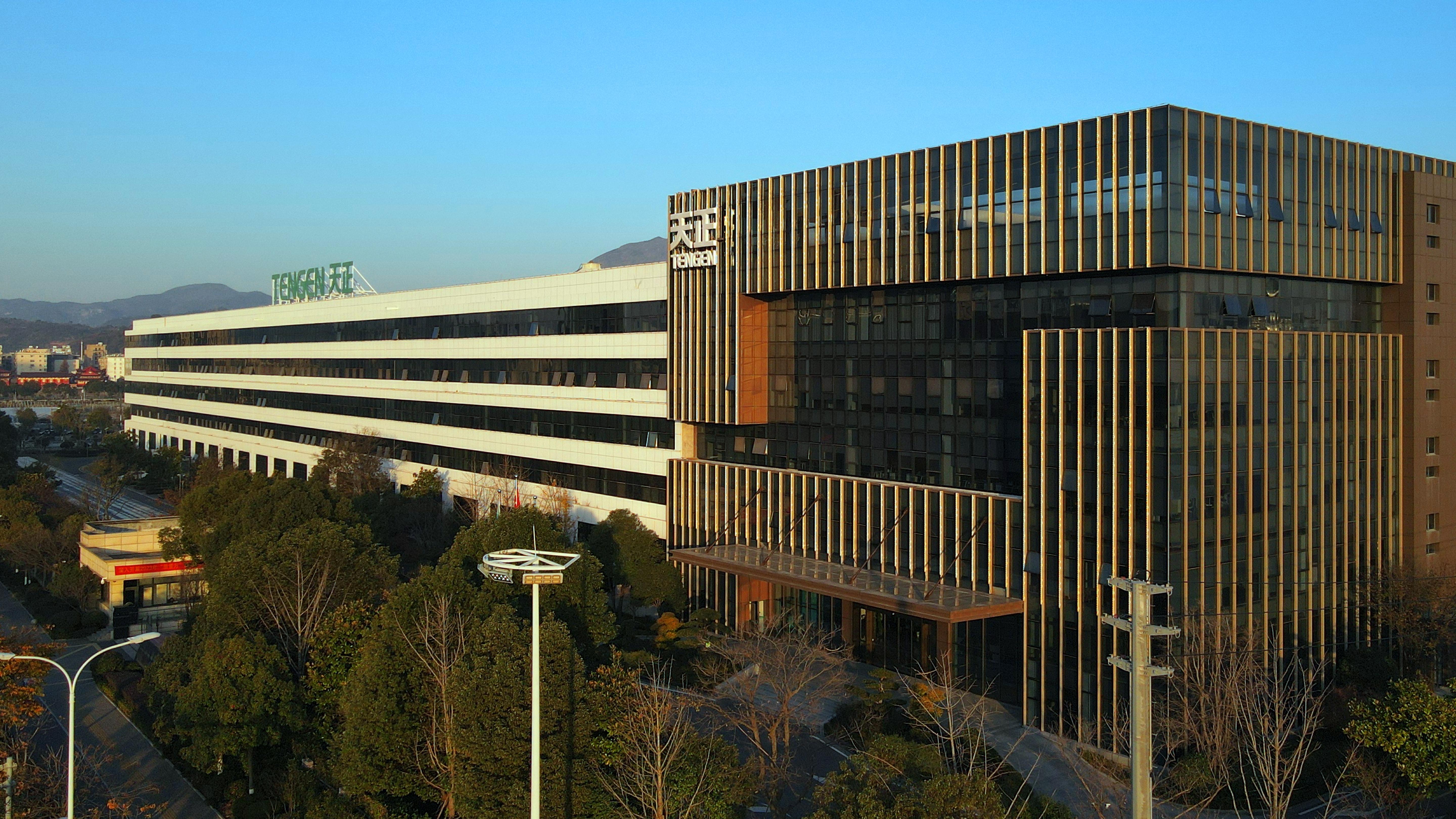 位列榜首！雷火电竞获评“最美工厂”荣誉